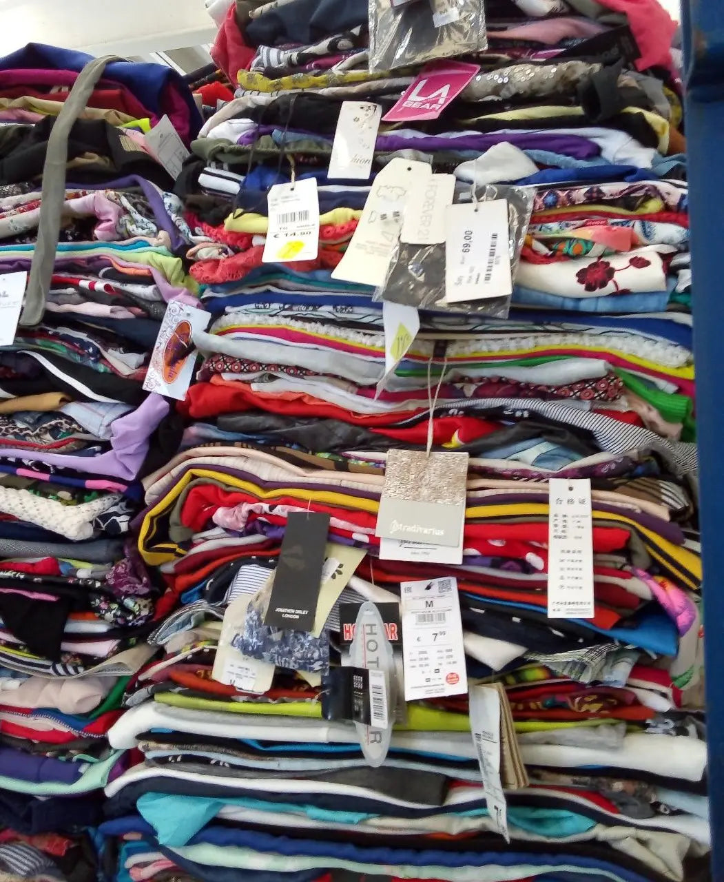 Grossiste friperie crème : fournisseurs qualité supérieure