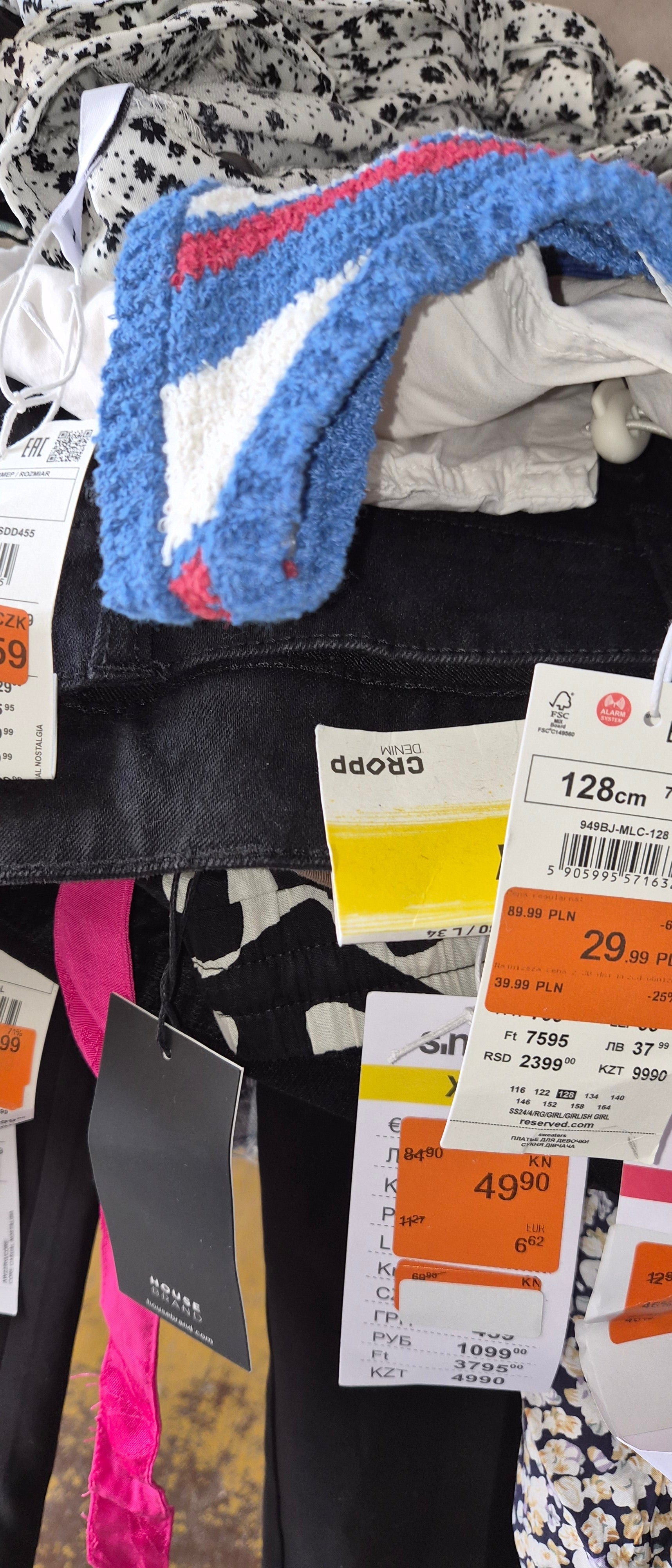 FRIPEIN STORE : Votre Fournisseur de Déstockage au Kilo
