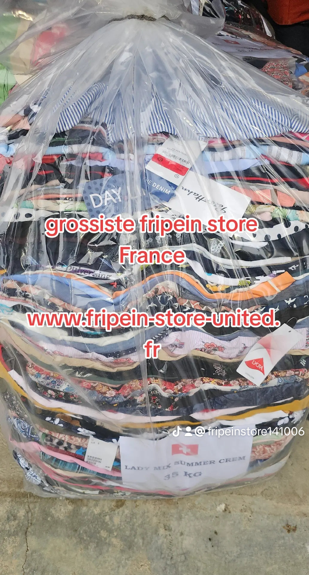 BOX OF 20 kilos of cream second-hand clothes, special for WOMEN'S clothing store, mixed summer