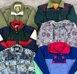 palettes de 300 kilos de vintage MARQUE sweat de marque et jacket de marque