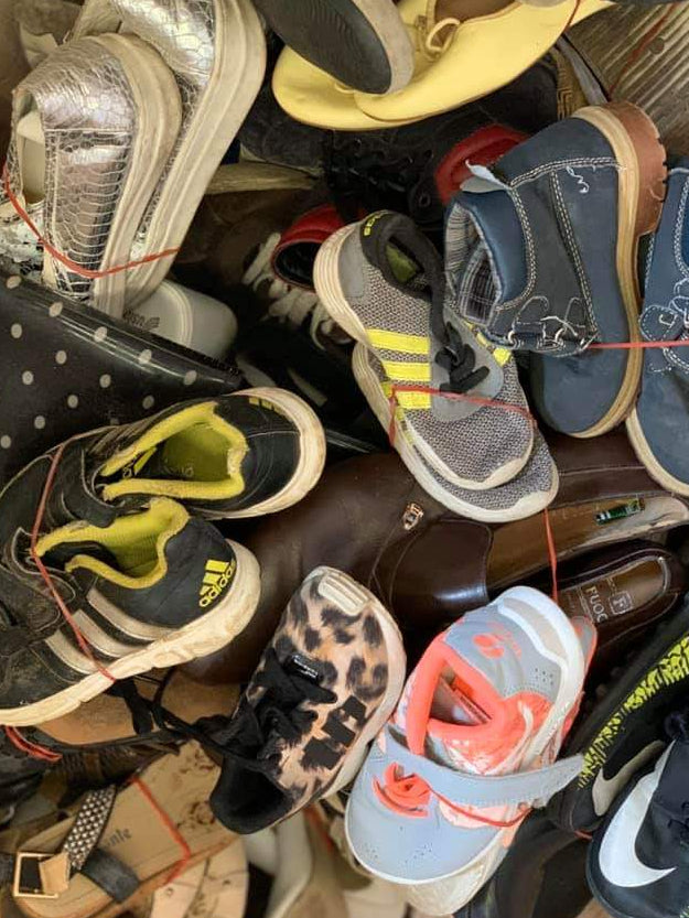 Lot 100 kg chaussures seconde main mixtes Grade A